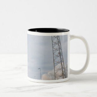 Caneca De Café Em Dois Tons Incêndio e sinal de fumo