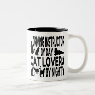 Caneca De Café Em Dois Tons Instrutor de Condução de Gato de Passagem