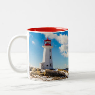 Caneca De Café Em Dois Tons Inverno do farol   na angra de Peggy, Nova Escóci