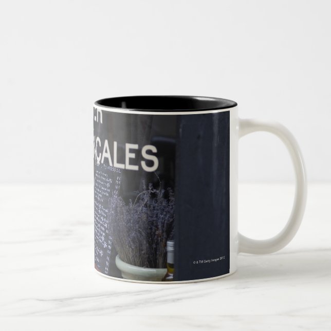 Caneca De Café Em Dois Tons Janela e vinho de mostra (Direita)