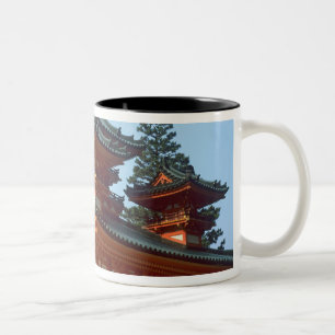 Caneca De Café Em Dois Tons Japão, Quioto, templo colorido Heian Jingu,