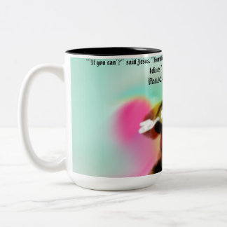 Caneca De Café Em Dois Tons Jesus aqui