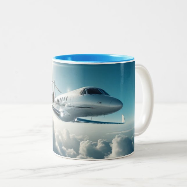 Caneca De Café Em Dois Tons Jet-Set Brew: Eleve Sua Experiência De Café (Frente Esquerda)