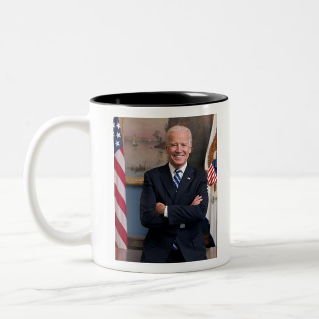 Caneca De Café Em Dois Tons Joe Biden (Esquerda)