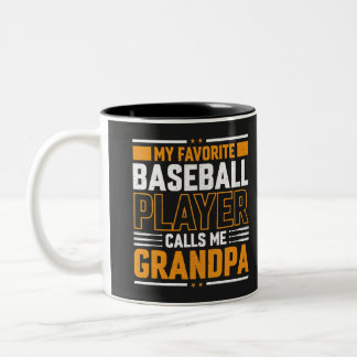 Caneca De Café Em Dois Tons Jogador de Baseball Favorito Me Chama Avô
