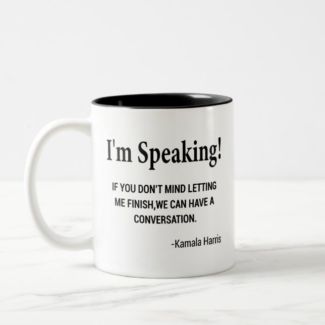Caneca De Café Em Dois Tons Kamala Harris - Com licença, estou falando (Esquerda)