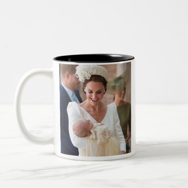 Caneca De Café Em Dois Tons Kate Middleton e o Príncipe Louis (Esquerda)