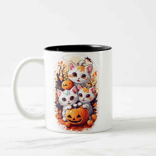 Caneca De Café Em Dois Tons Kawaii Kittens brincando com uma pequena abóbora (Esquerda)