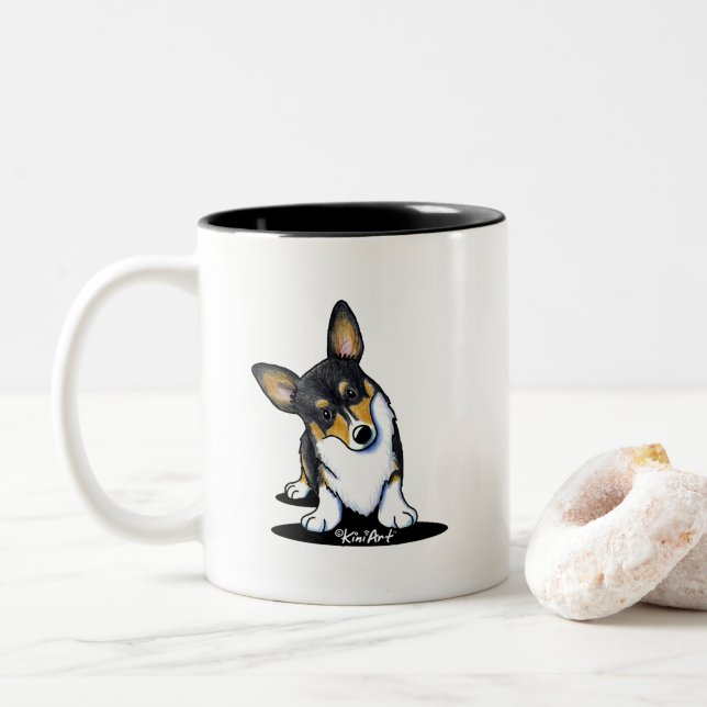 Caneca De Café Em Dois Tons KiniArt Tri Corgi Curioso (Com Donut)