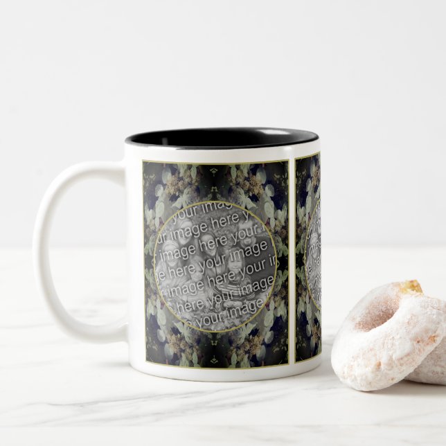Caneca De Café Em Dois Tons Lacecap Branco Hydrangea Frame Adicionar Sua Foto (Com Donut)