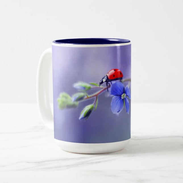 Caneca De Café Em Dois Tons Ladybug em Purple Two Tone Mug (Frente Esquerda)