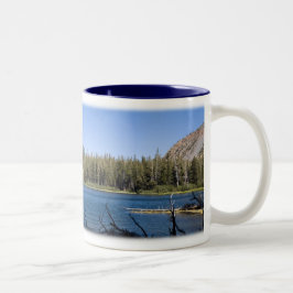 Caneca De Café Em Dois Tons Lagos gêmeos, CA