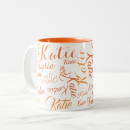 Caneca De Café Em Dois Tons laranja moderna com nomes manuscritos brancos