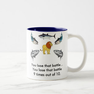 Caneca De Café Em Dois Tons Leão contra o atum