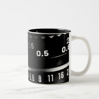 Caneca De Café Em Dois Tons Lente Mug 1