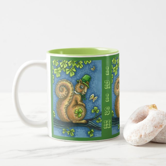 Caneca De Café Em Dois Tons LEPRECHAUN IRISH SQUIRREL, RUA. PATRICK'S DAY Luck (Com Donut)