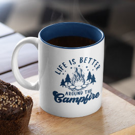 Caneca De Café Em Dois Tons Life is Better Around the Campfire Funny Camping
