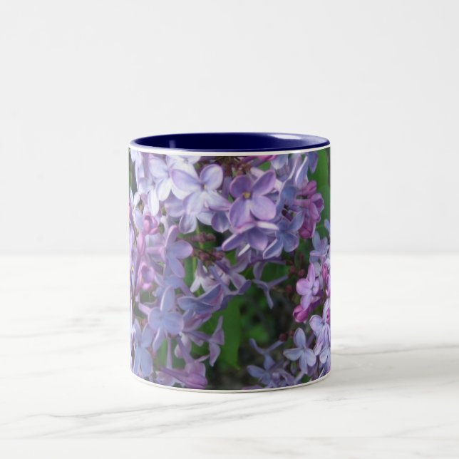 Caneca De Café Em Dois Tons lilac bonito (Centro)