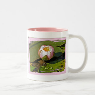 Caneca De Café Em Dois Tons Lily Bud Mug Rosa