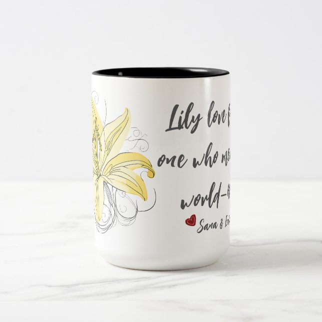Caneca De Café Em Dois Tons Lily Love Floral Mug - Mamãe Gift (Centro)