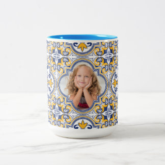 Caneca De Café Em Dois Tons Lindos Azulejos azuis e amarelos, foto personaliza