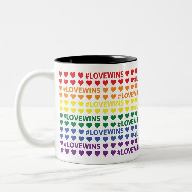 Caneca De Café Em Dois Tons #LoveWins Rainbow Heart Pattern (Esquerda)