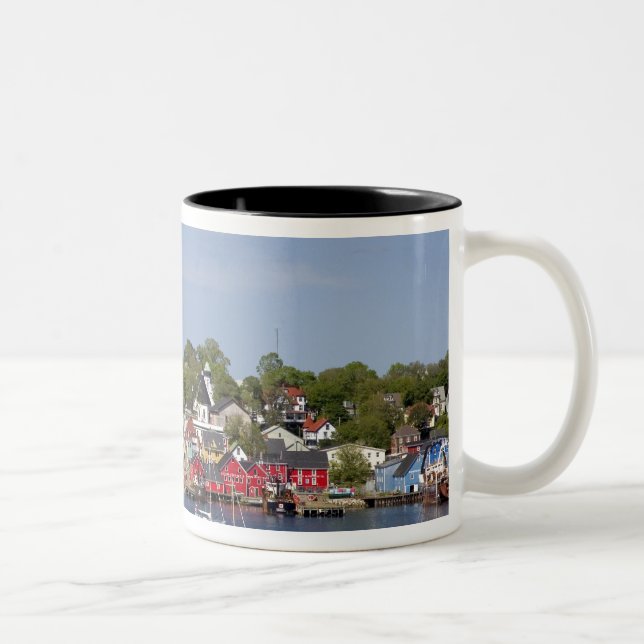 Caneca De Café Em Dois Tons Lunenberg, Nova Escócia, Canadá.2 (Direita)