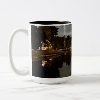 Caneca De Café Em Dois Tons Luz Dourada