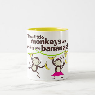 Caneca De Café Em Dois Tons Macacos Me Conduzindo Bananas Coffee Mug