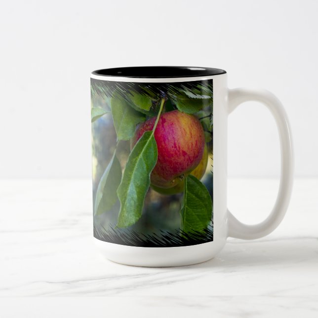 Caneca De Café Em Dois Tons Maçãs 3 em preto (Direita)