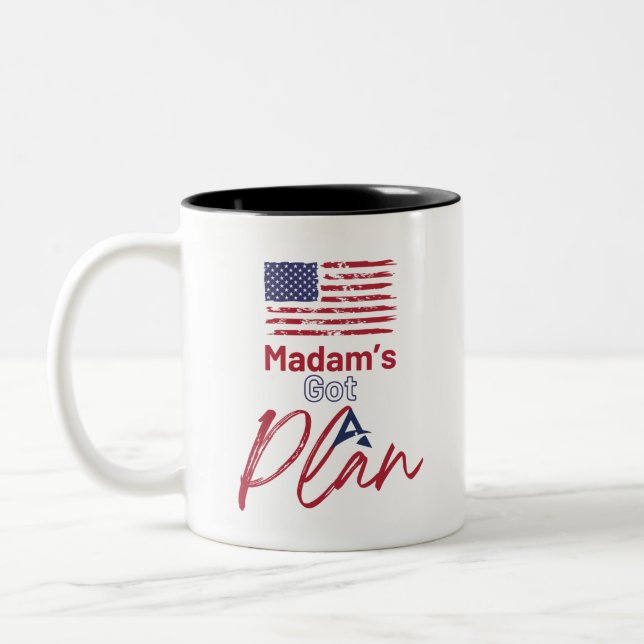 Caneca De Café Em Dois Tons Madame tem um plano patriótico (Esquerda)