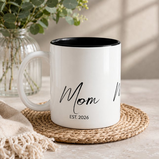 Caneca De Café Em Dois Tons Mãe Estabelecida Escrito Preto Presente para Nova  (Add Year(s) to customize.)