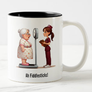 Caneca De Café Em Dois Tons Mais velho surpreendido vs. Escala de Mau