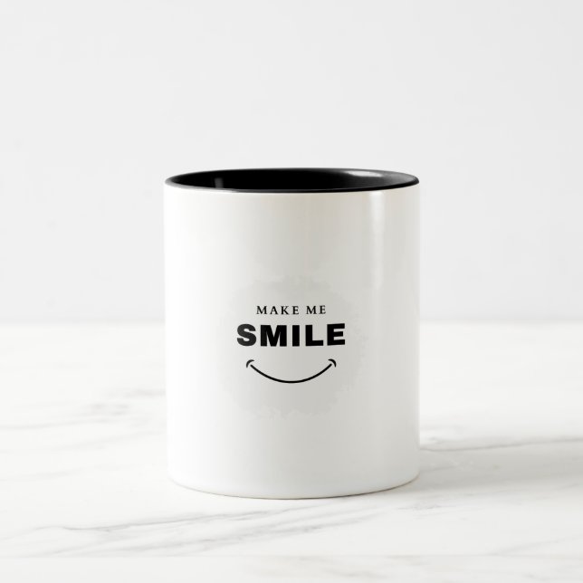 Caneca De Café Em Dois Tons Make Me Smile Mug (Centro)