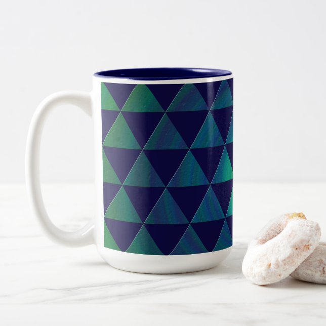 Caneca De Café Em Dois Tons Mandala Geométrico de Triângulo Azul Verde Padrão (Com Donut)