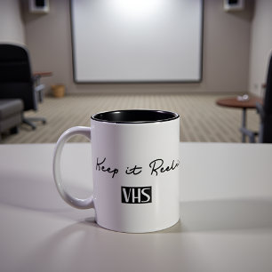 Caneca De Café Em Dois Tons Manter Cotação Retroativa VHS