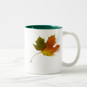 Caneca De Café Em Dois Tons Maple Leaf mug de dois tons por Petr Kratochvil