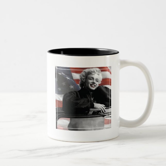 Caneca De Café Em Dois Tons Marilyn patriótica (Direita)