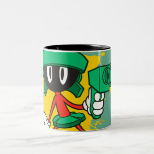 Caneca De Café Em Dois Tons Marvin Com Arma