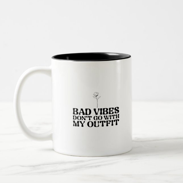 Caneca De Café Em Dois Tons Más vibrações não combinam com meu look (Esquerda)
