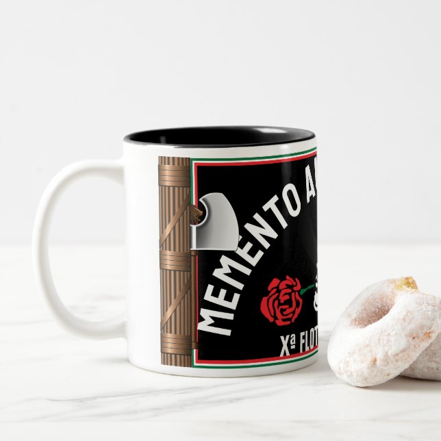 CANECA DE CAFÉ EM DOIS TONS MEMENTO AUDERE SEMPER (Com Donut)