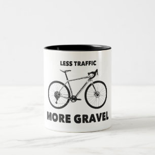 Caneca De Café Em Dois Tons Menos tráfego Mais Gravel