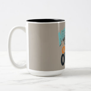 Caneca De Café Em Dois Tons Mentalmente Fora do Escritório