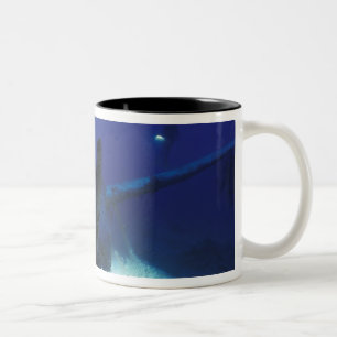 Caneca De Café Em Dois Tons Micronésia, Palau, Patrimônio Mundial. Divers