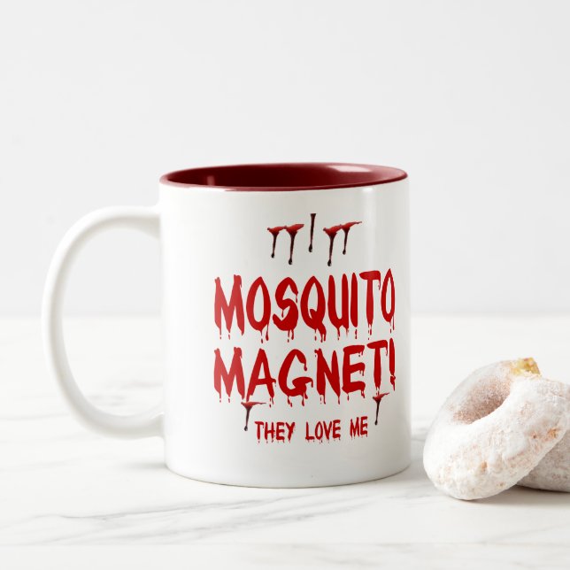 Caneca De Café Em Dois Tons Mídia de mosquito que me ama (Com Donut)