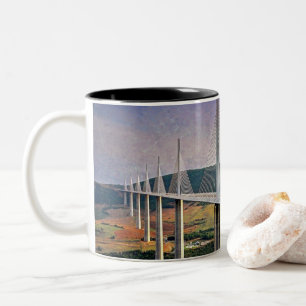 Caneca De Café Em Dois Tons Millau Viaduct, França