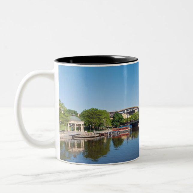 Caneca De Café Em Dois Tons milwaukee riverfront e ponte estatal de rua (Esquerda)