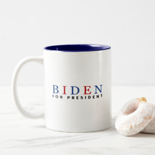 Caneca De Café Em Dois Tons Modern Blue Red Joe Biden para Presidente