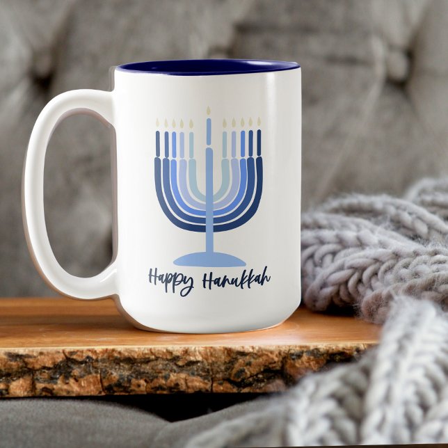 Caneca De Café Em Dois Tons Modern Menorah Projetou Hanukkah Mug (Criador carregado)