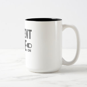 Caneca De Café Em Dois Tons Modo Estudante Ativado – Motivação Divertida para
